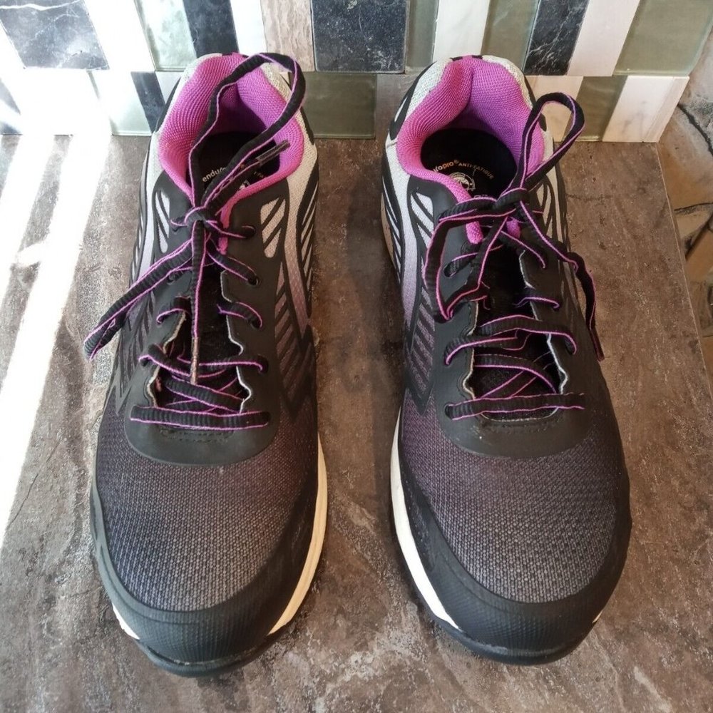 Brahma safety steel toe sneakers women's size 8.5